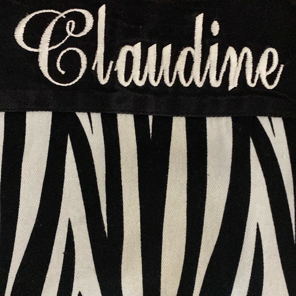 Gourmet Club Zebra pattern Kitchen Apron with “Claudine” engraved - Picture 5 of 8